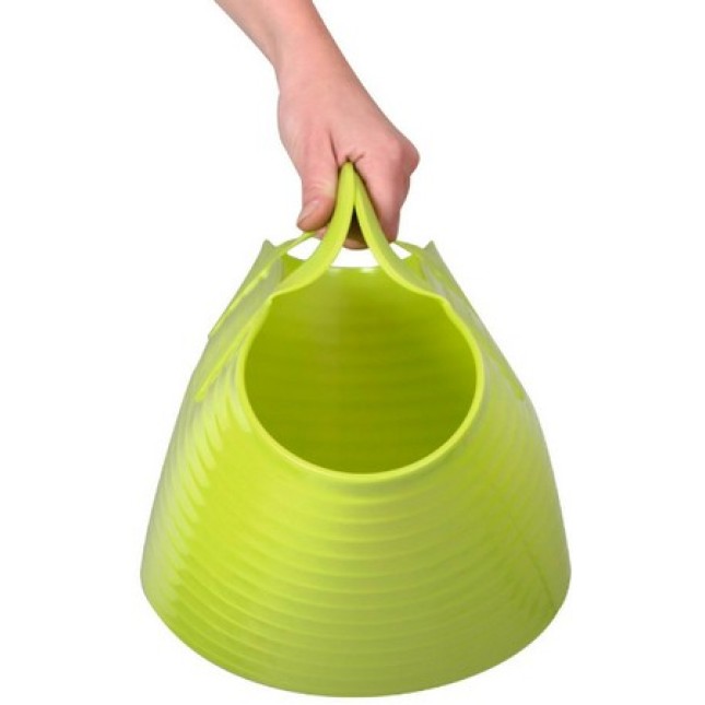 Kerbl κάδος μεταφοράς νερού και φαγητού FlexBag 12 λίτρα, πράσινος Kerbl κάδος μεταφοράς νερού και φαγητού FlexBag 12 λίτρα, πράσινος