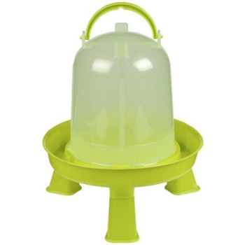 Kerbl Ποτίστρα πλαστική 1.5 L with Feet, for Chicks and Chickens Kerbl Ποτίστρα πλαστική 1.5 L with Feet, for Chicks and Chickens