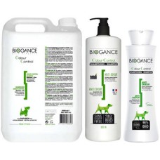 Biogance σαμπουάν odour control με εκχύλισμα δεντρολίβανου και πεύκου και εξουδετερώνει τις οσμές