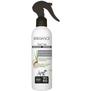 Biogance xtra liss για αφαίρεση κόμπων με πρωτεΐνη για ένα δυνατό και λαμπερό τρίχωμα του σκύλου σας