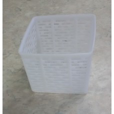 Πλαστικό καλούπι φέτας μικρό  12*12*8,5cm